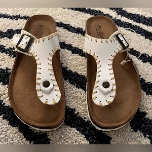 🆕 Bio Gold Sandal, Made in Italy, Size 9